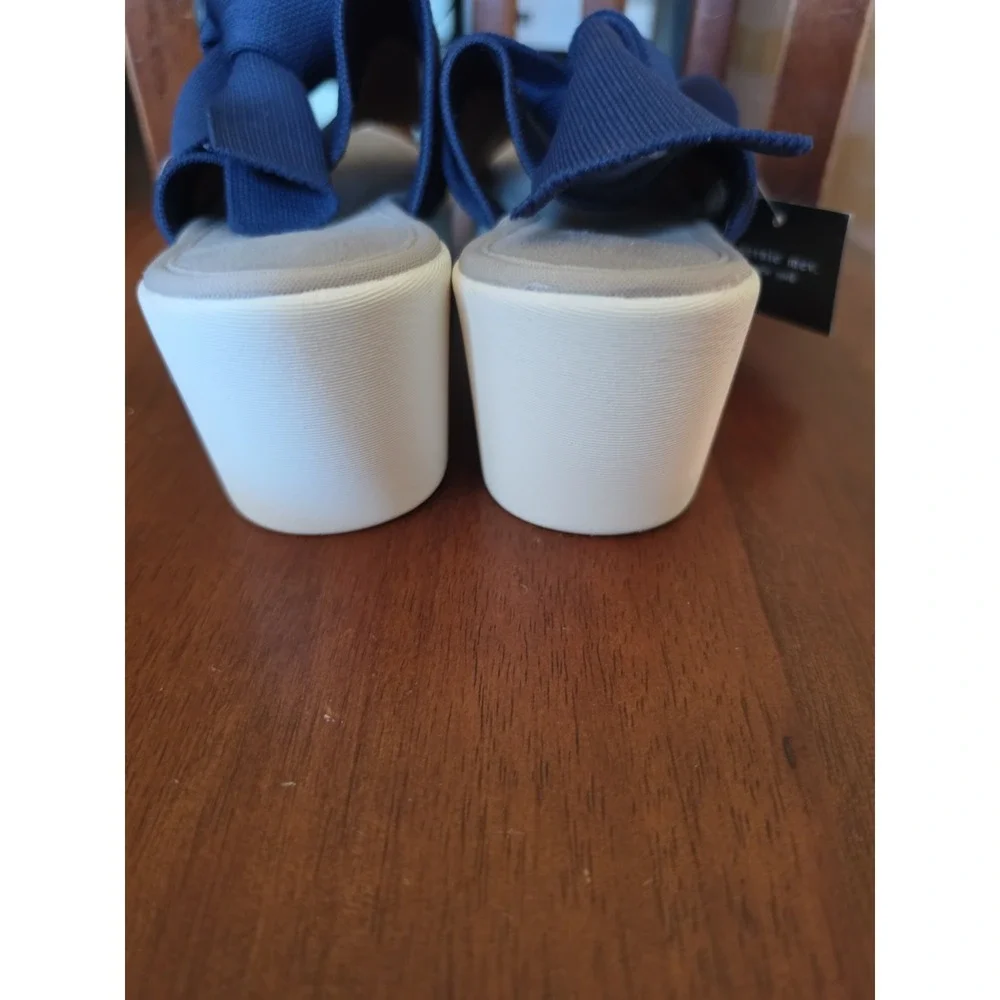 Bernie New Womens  Size Us 5.5